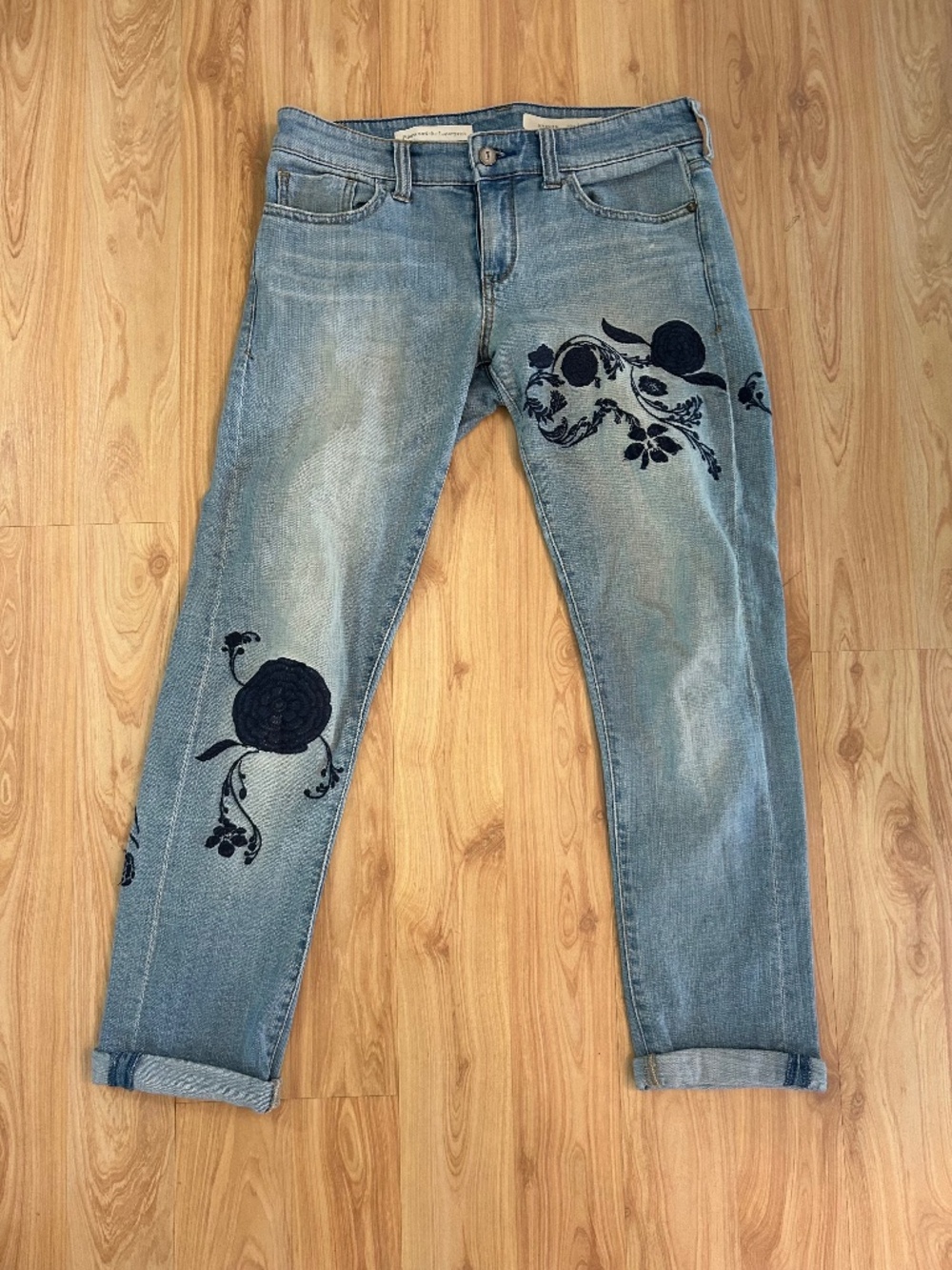 Pilcro and the Letterpress Hyphen embroidered jeans